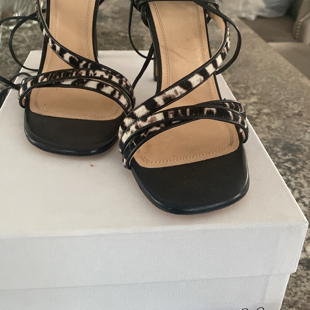 IRO Capucin zebra-print calf hair and leather sandals - Picture 4 of 8